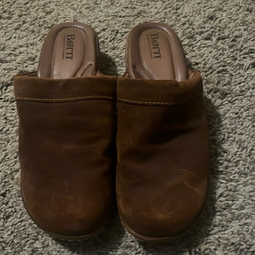 Born clogs